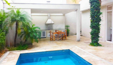 Sobrado à venda com 4 quartos, sendo 2 suítes,  em Jardim Marajoara, São Paulo, SP