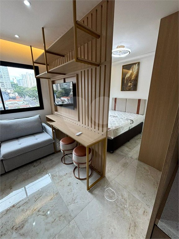 Studio à venda ou para alugar com 1 suíte em Vila Pompéia, São Paulo, SP