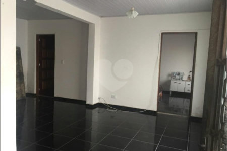 Casa à venda com 3 quartos em Vila Gustavo, São Paulo, SP