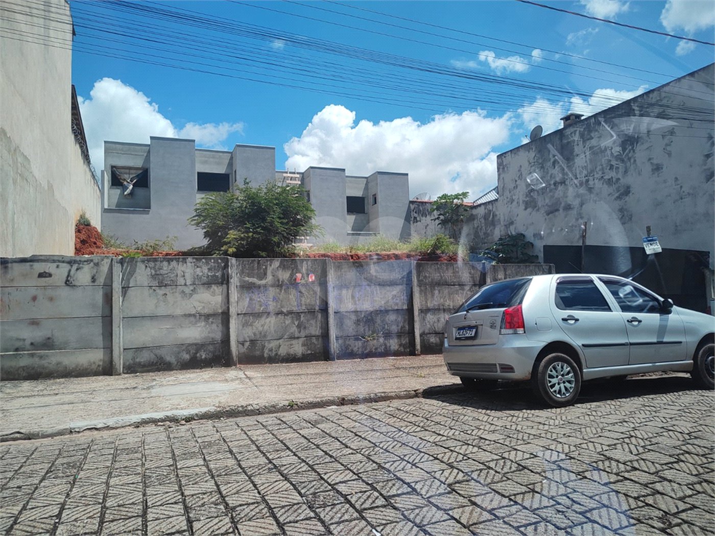 Terreno à venda com 1 quarto em Jardim Belo Horizonte, Bom Jesus dos Perdões, SP