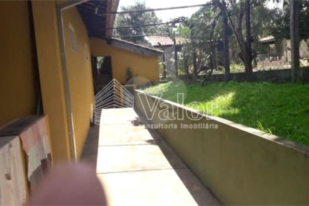 Chácara com 2.400m²