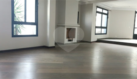 Duplex à venda com 3 suítes em Morumbi, São Paulo, SP