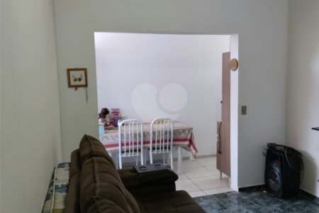 Casa para venda no Jardim Jóckei Club