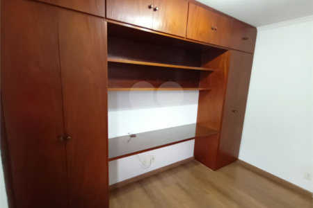 Apartamento á venda 3 dormitórios Vila Andrade, São Paulo - SP