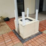 Linda cobertura Duplex om 3 dormitórios, sendo uma suíte com armários e ar condicionado e 2 vagas .