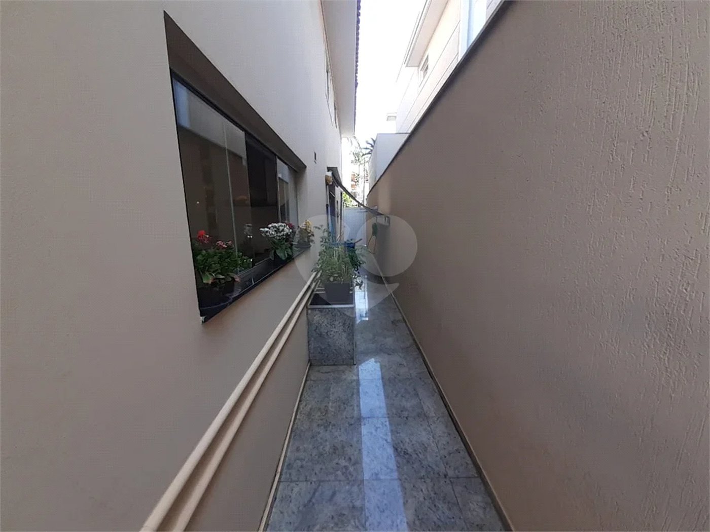 Ótima casa disponível para venda em Piracicaba, no Condomínio Residencial Village Des Lions no bairro Pompéia