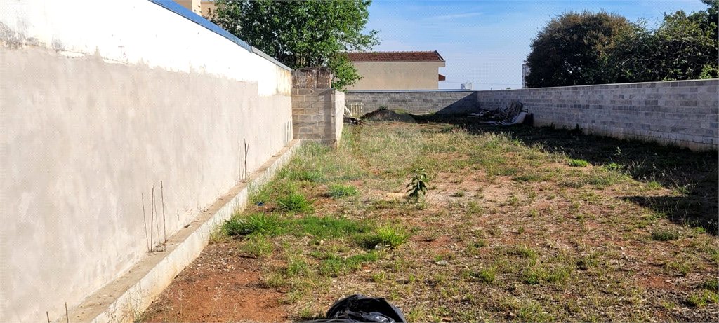 Terreno Padrão - Comercial para Venda no centro em São Carlos