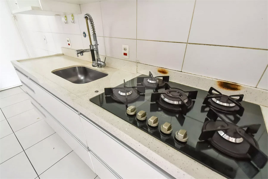 Apartamento para alugar com 100m², 3 quartos e 2 vagas
