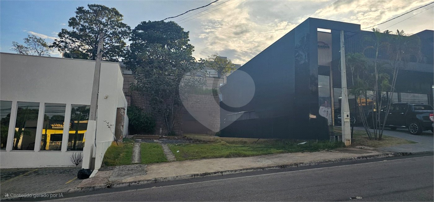 Indaiatuba - V E N D A - Terreno Comercial com 360M² ( 12X30 ) - R$ 1.550.000,00