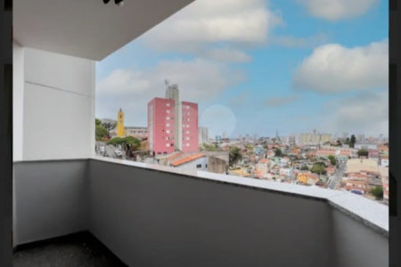 Apartamento com 120m² , 2 suítes , 2 vagas de garagem , à venda na Penha.