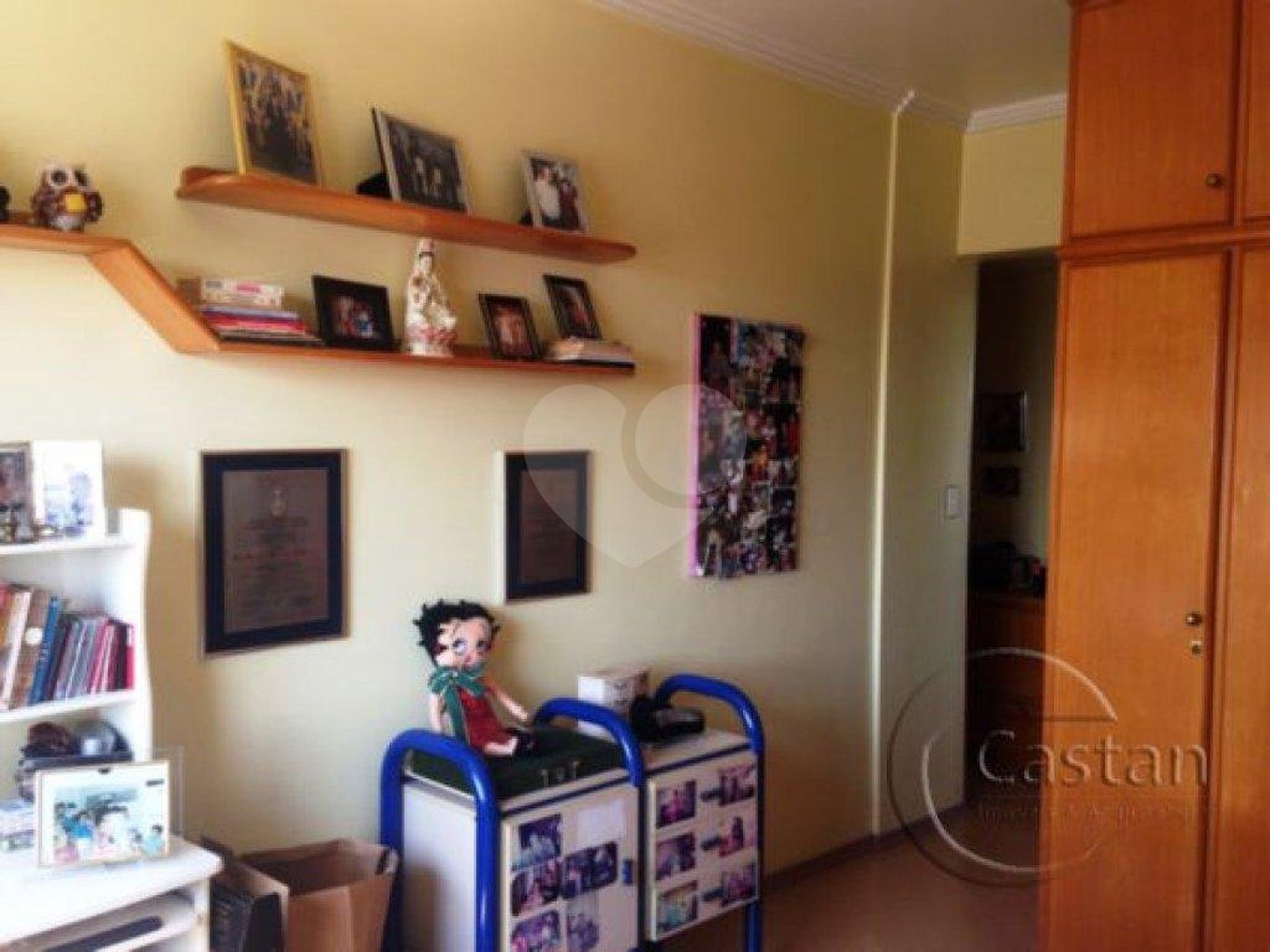 amplo apartamento com otima localização