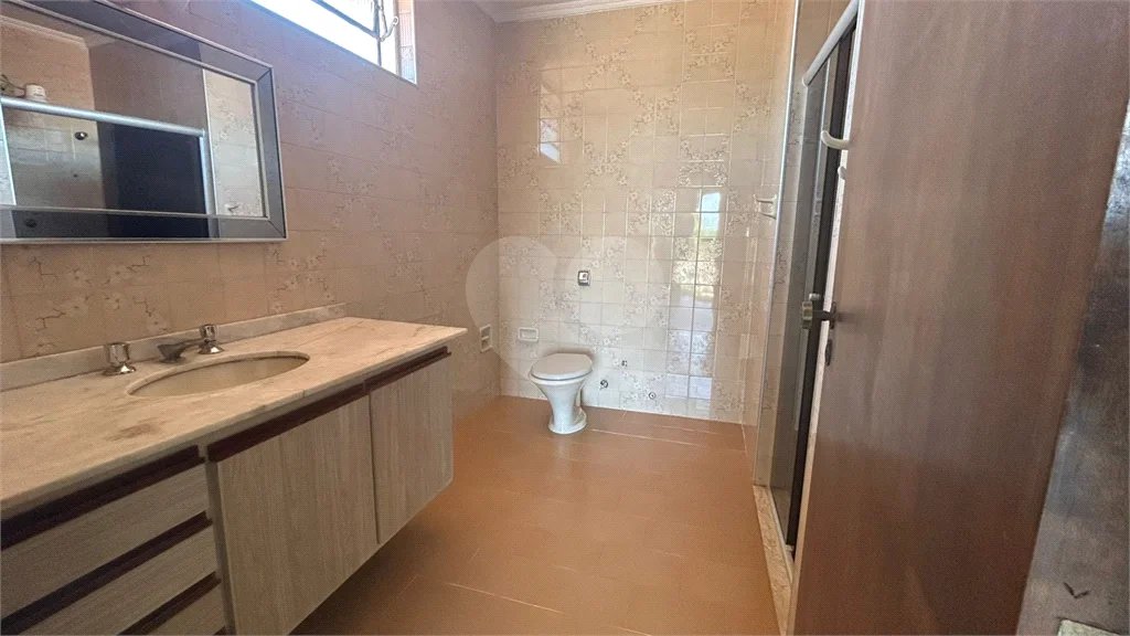 Venda Casa com 4 Dormitórios no Parque Santa Cecília