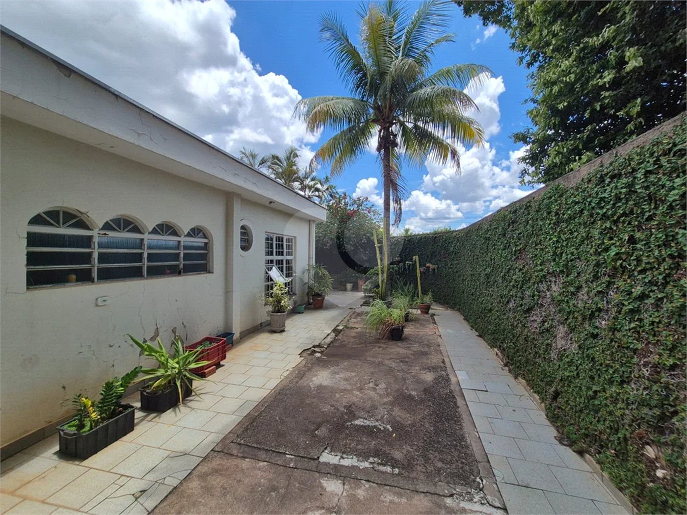 Casa à Venda na Vila Rezende – Piracicaba/SP - Ideal para moradia ou investimento comercial (clínicas, escritórios, consultórios