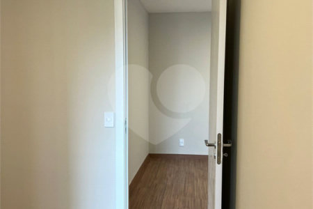 Apartamento de 40m² na Mooca para venda e locação - 2 dormitórios.