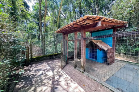 Casa á venda em condominio em Caieiras SP