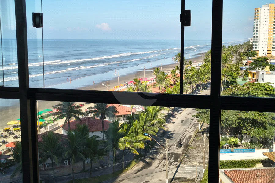 Cobertura em Mongaguá, com vista maravilhosa para o Mar, com hidromassagem