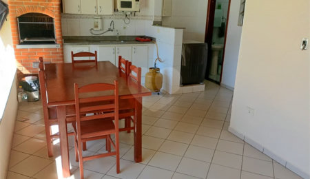Casa à venda com 4 quartos, sendo 1 suíte,  no condomínio Parque Taquaral, Piracicaba - SP