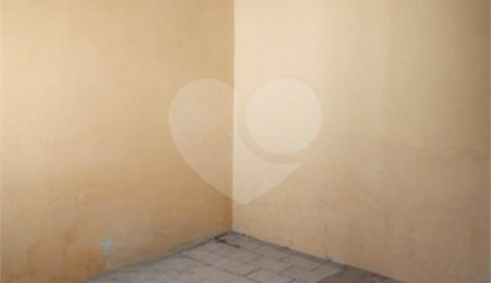 Casa Térrea à venda com 2 quartos, sendo 1 suíte,  em Parque Sisi, São Carlos, SP