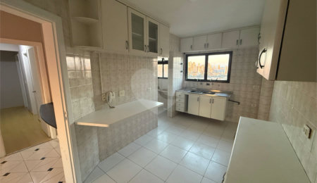 Apartamento à venda com 3 quartos, sendo 1 suíte, em Quarta Parada, São Paulo, SP
