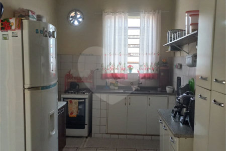 Casa a venda em Louveira
