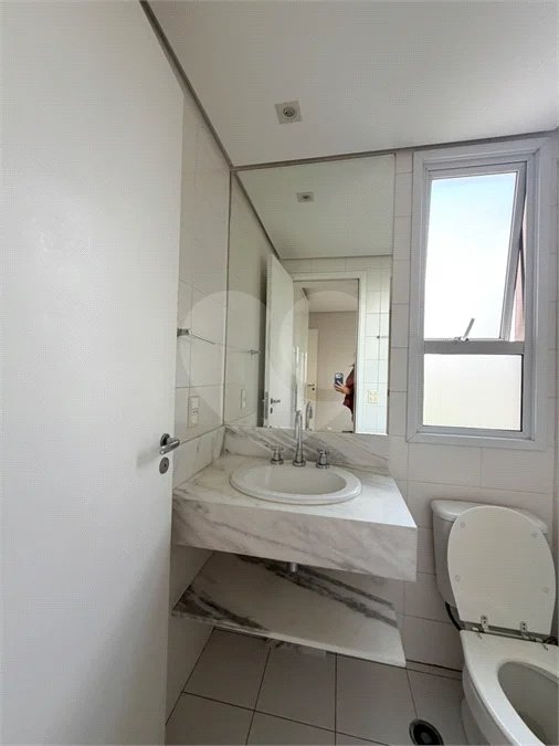 Apartamento à venda com 3 suítes em Vila Mariana, São Paulo, SP
