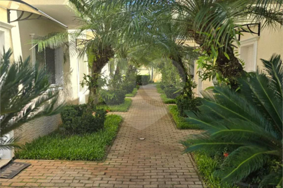 Apartamento à venda com 2 suítes em Maitinga, Bertioga, SP