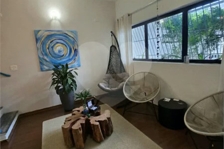 Sobrado à venda com 3 quartos, sendo 1 suíte, em Chácara Santo Antônio, São Paulo, SP