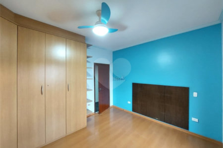 Casa para venda ou locação no Jardim Ipanema
