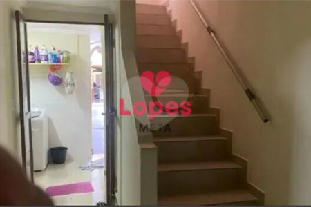 CASA A VENDA 166M² COM EDICULA, 3 DORMITORIOS, 1 SUITE, 3 VAGAS - BAIRRO BOSQUE DOS EUCALIPTOS - SÃO
