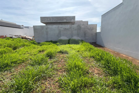 Loteamento á venda no Residencial Villenevve.