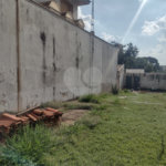 Terreno á venda no Jardim Paraíso