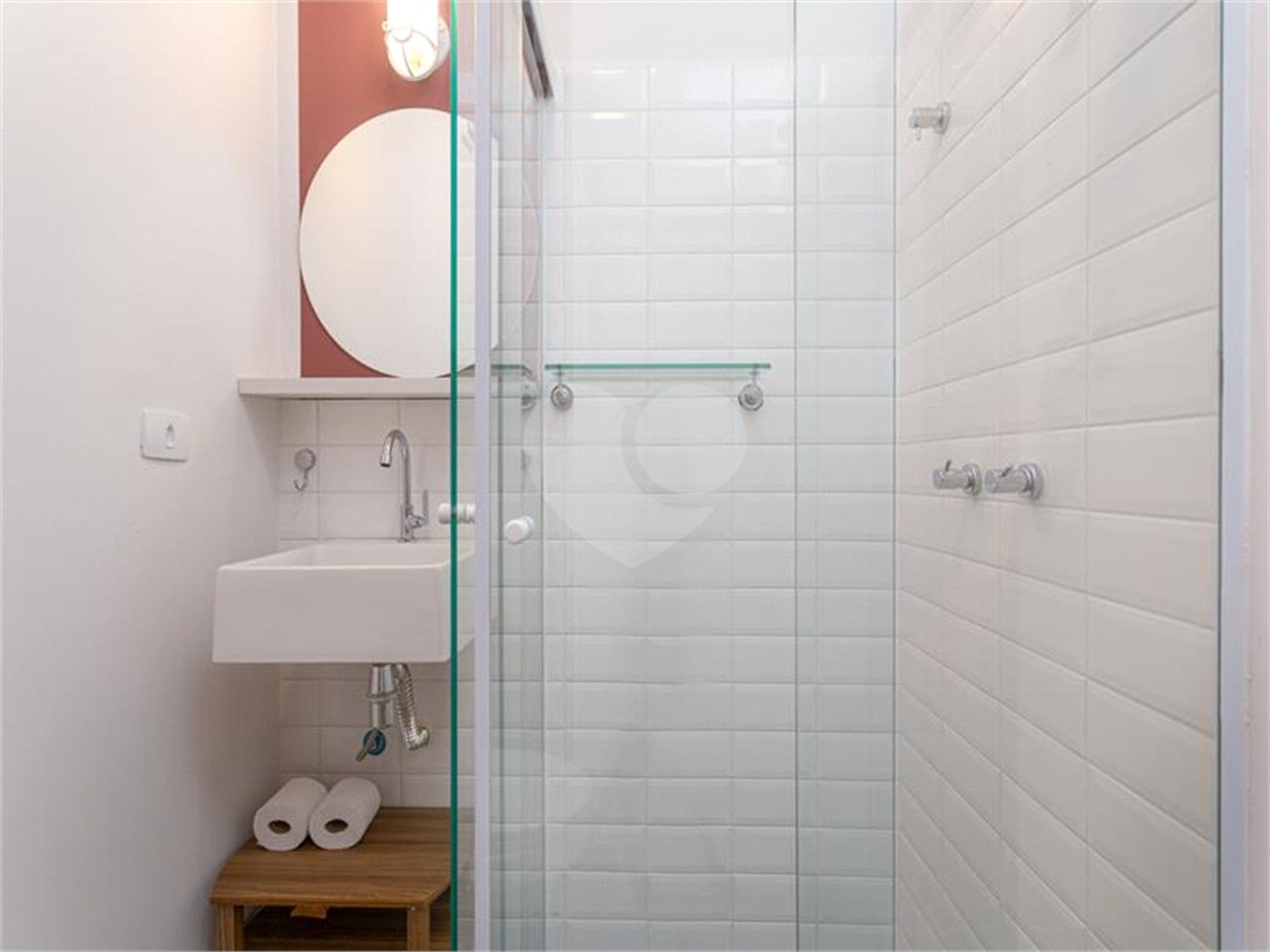Excelente oportunidade para reformar e ficar com o apartamento dos seus sonhos!