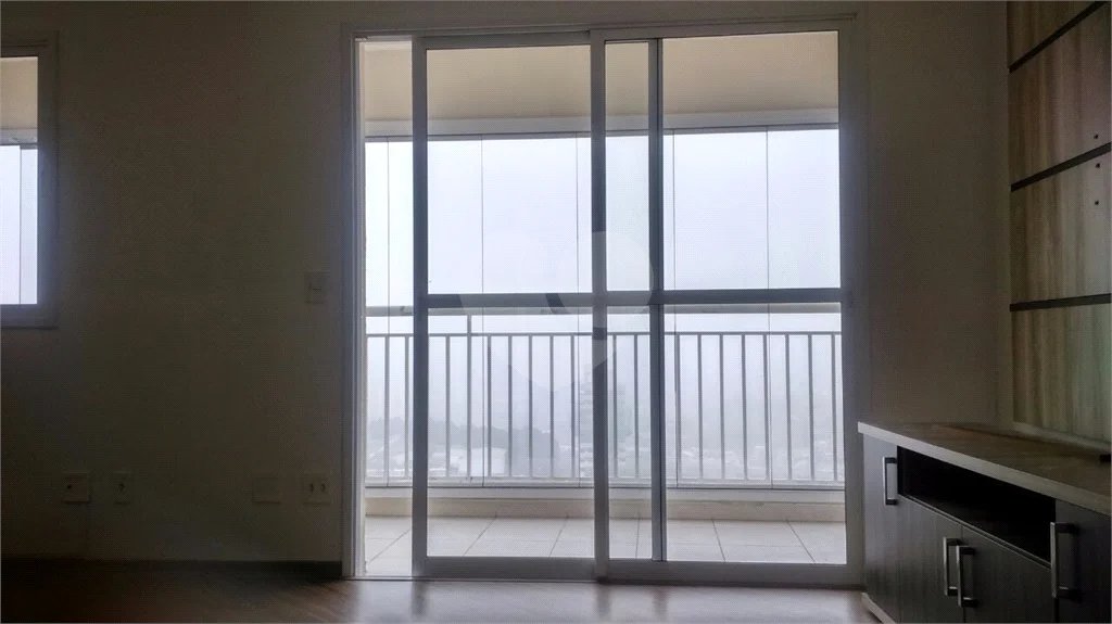 APARTAMENTO NO CONDOMINIO ÁRCÁDIA - 80 M / 2 DORMS COM 1 SUITE / 2 VAGAS