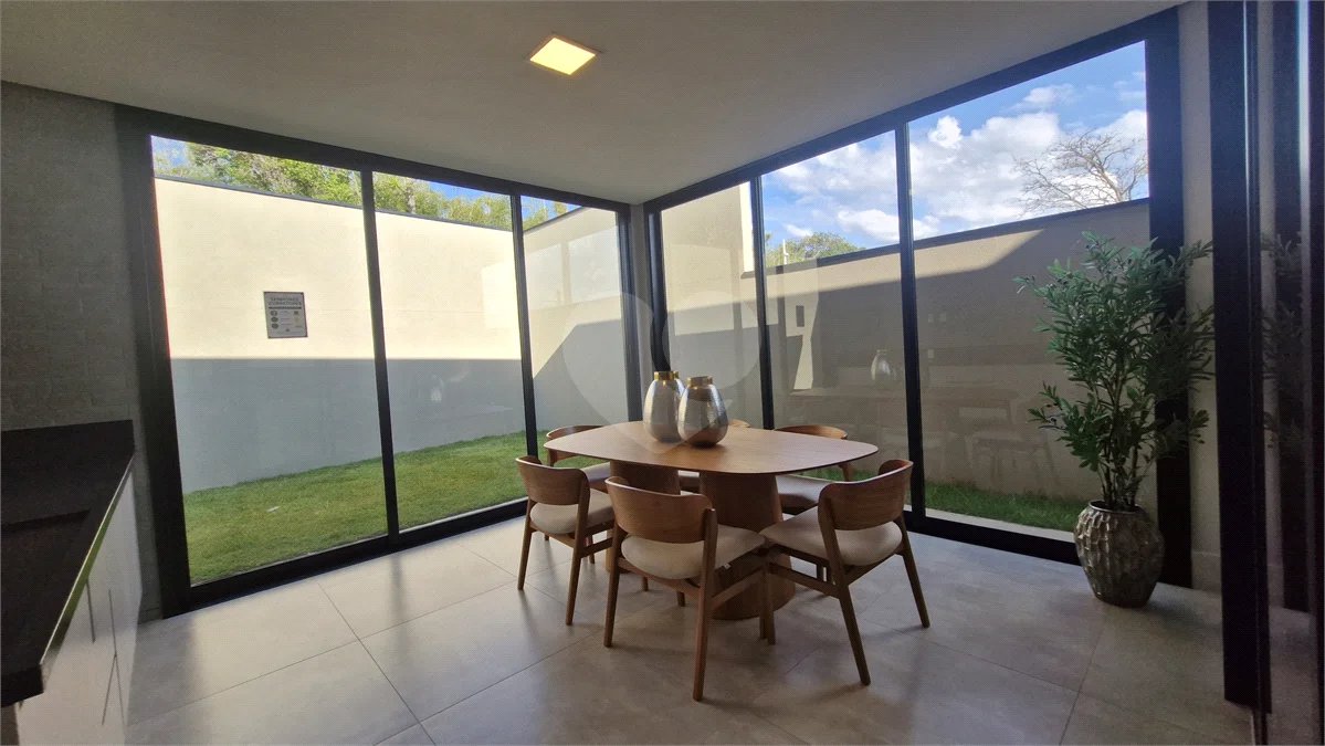 Casa Térrea de Alto Padrão no Condomínio Elementum | Totalmente Mobiliada e Decorada, 3 Suítes e Piscina