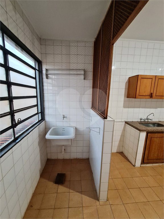 Apartamento à venda de 2 dormitórios no Edifício São José, Araraquara