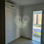 Apartamento de 82,6 m² no Baeta Neves, com 3 dormitórios, 1 suíte, 2 vagas, varanda gourmet com churrasqueira, planejados, ar-condicionado e lazer completo.