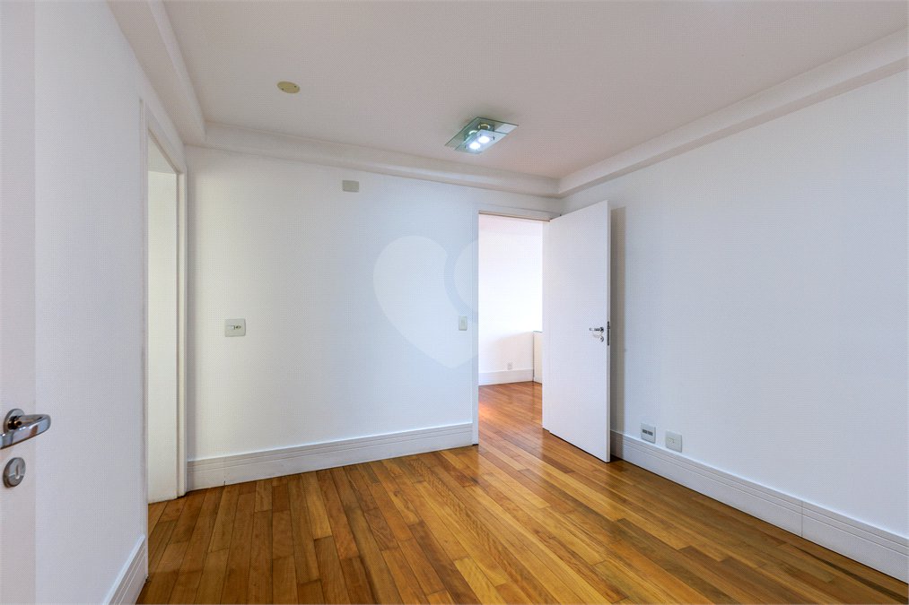 Apartamento para alugar com 4 suítes em Chácara Flora, São Paulo, SP