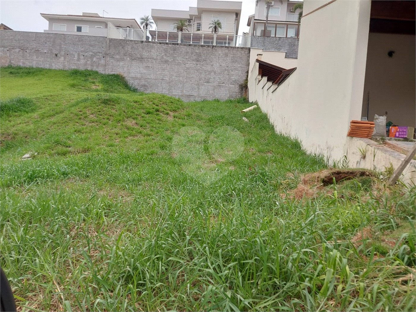 Lindo Terreno a venda no Condomínio Villaggio Capriccio - Louveira/SP