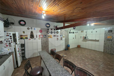 Casa 2 quartos 1 suíte