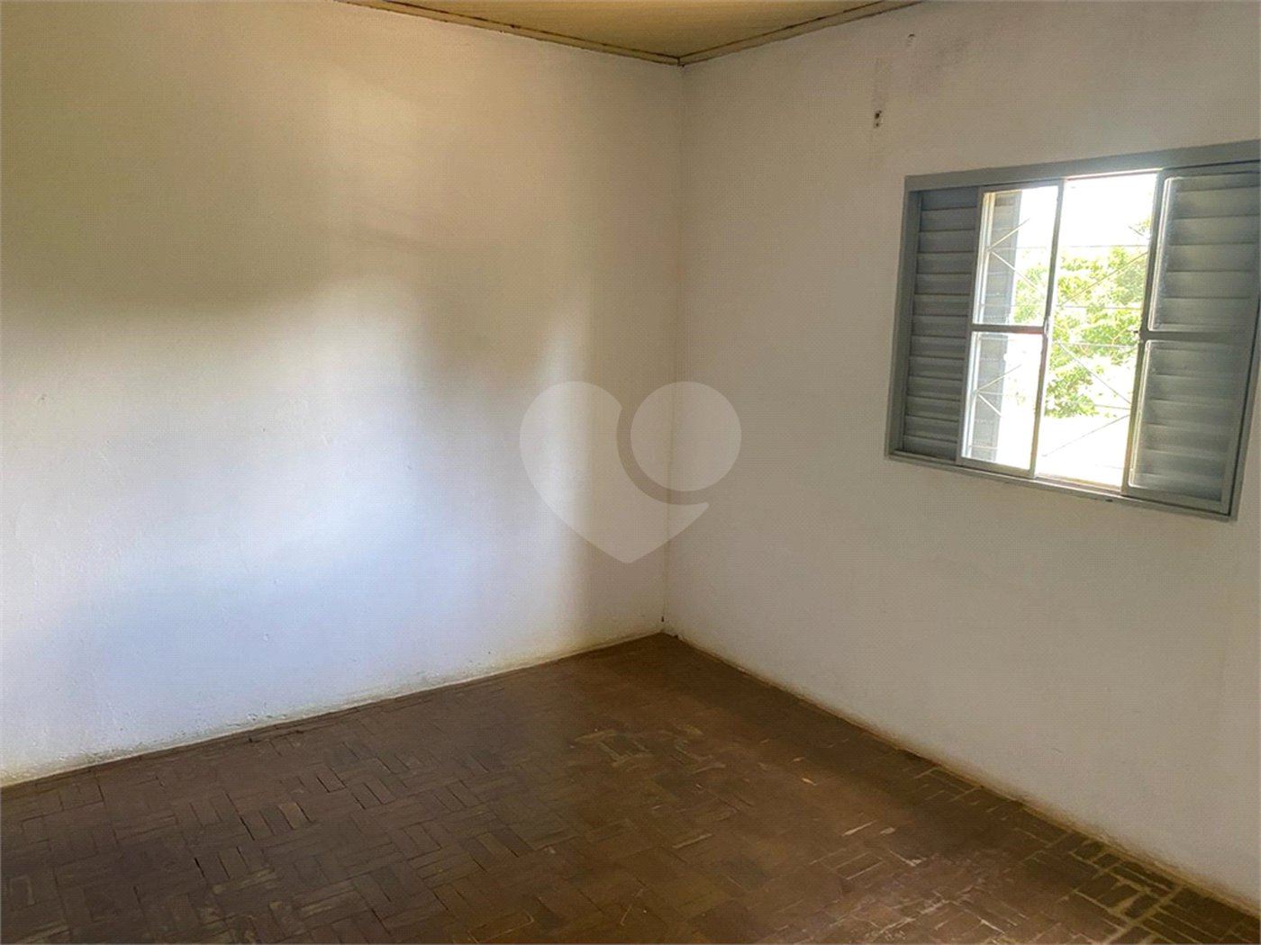 Casa térrea para venda na Vila Faria.