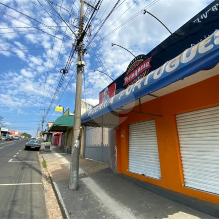 Salão Comercial no Jardim Cruzeiro do Sul.