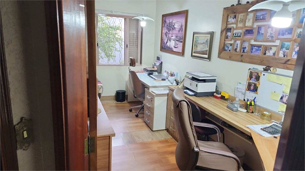 Casa térrea no Jardim Hikare