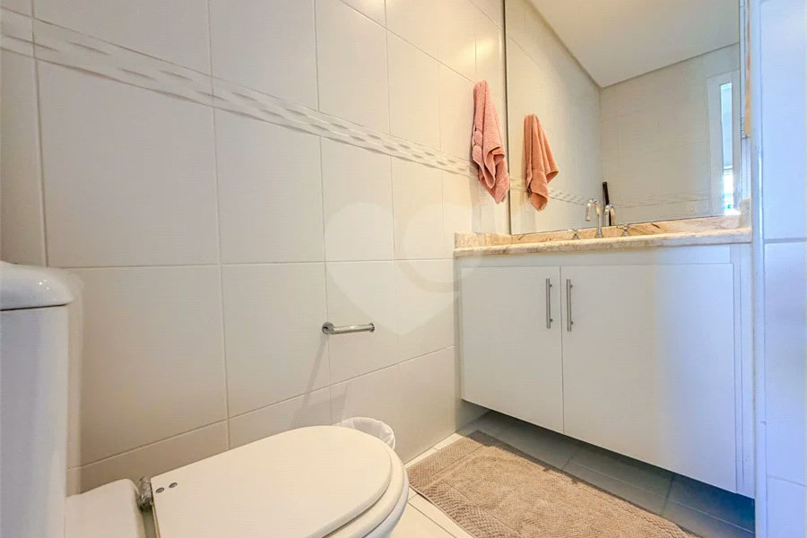 Apartamento à venda com 4 quartos, sendo 2 suítes,  em Riviera de São Lourenço, Bertioga, SP