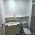 Studio completo, em frente ao Metro Borba Gato.