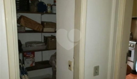 Apartamento à venda com 3 quartos, sendo 1 suíte,  em Mooca, São Paulo, SP