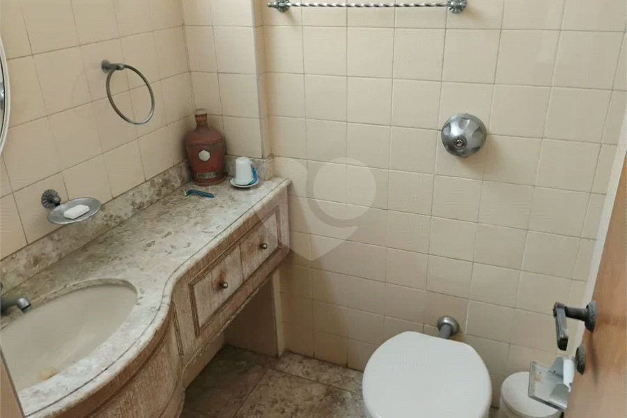 Conjunto comercial para locação ou venda na região de Consolação