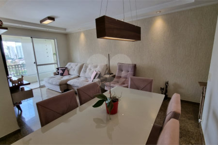 Apartamento à venda com 3 quartos, sendo 1 suíte, em Jardim Marajoara, São Paulo, SP