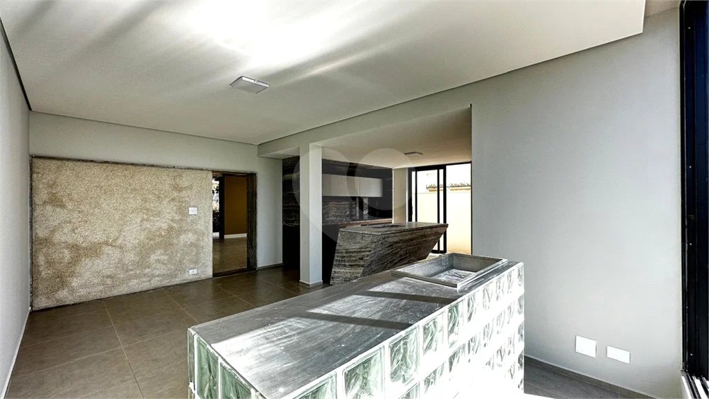 Casa Comercial disponível para venda e locação no Bairro Cidade Jardim em Piracicaba - SP.