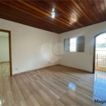 Casa com 200m² , 5 dormitórios , sendo 1 suíte , 3 vagas de garagem , à venda em Guarulhos.