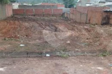 Terreno Residencial no Aracy